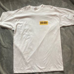 EUC Vintage M & M t-shirt